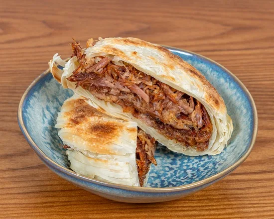 braised pork belly bun 肉夹馍